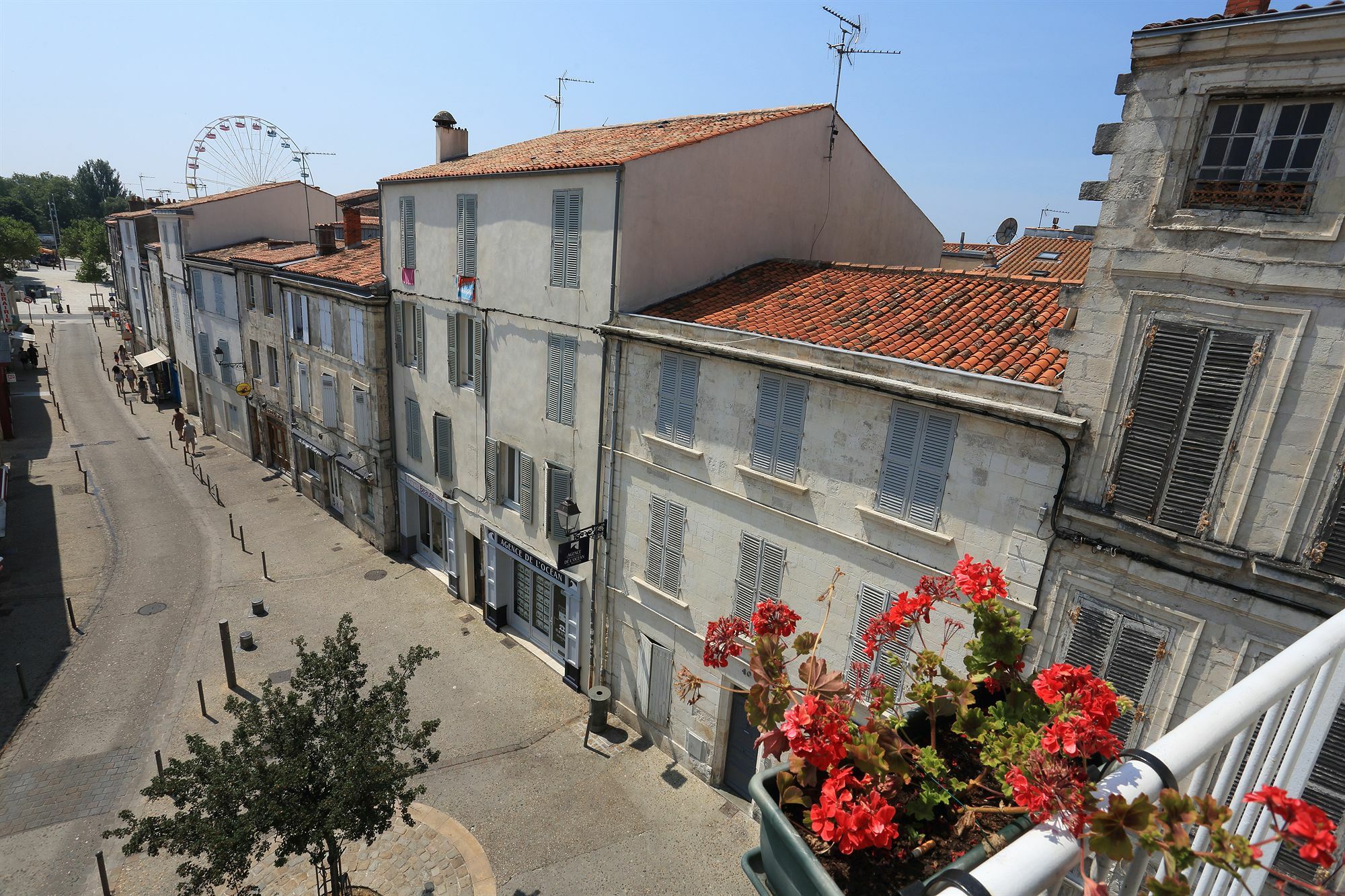 לה רושל Hotel Le Bord'O Vieux Port מראה חיצוני תמונה