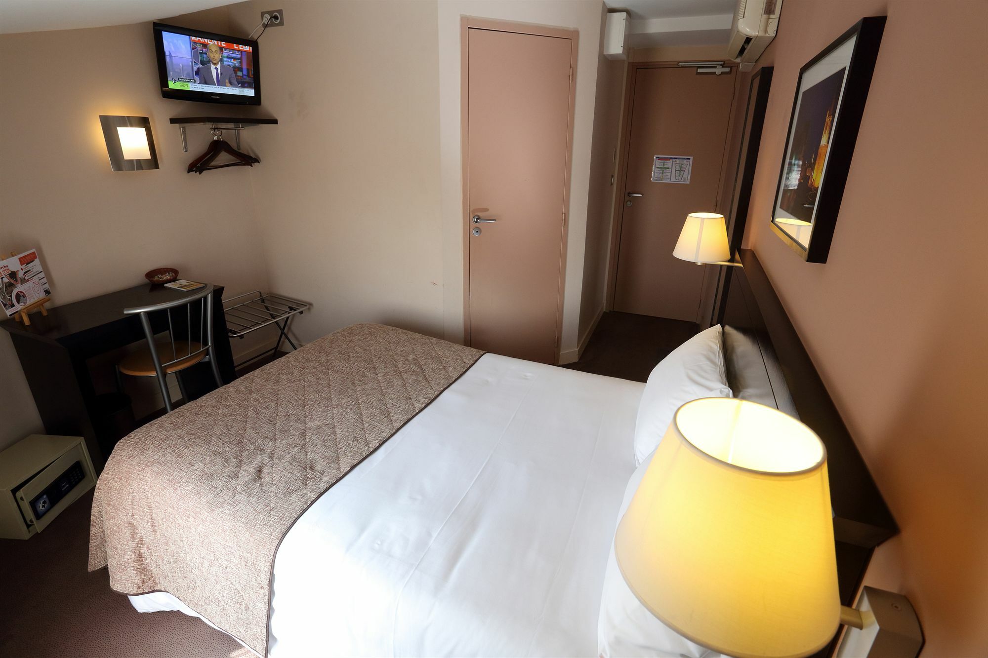 לה רושל Hotel Le Bord'O Vieux Port מראה חיצוני תמונה